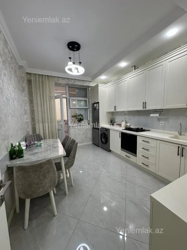 Satılır 3 otaqlı yeni tikili 117 m²