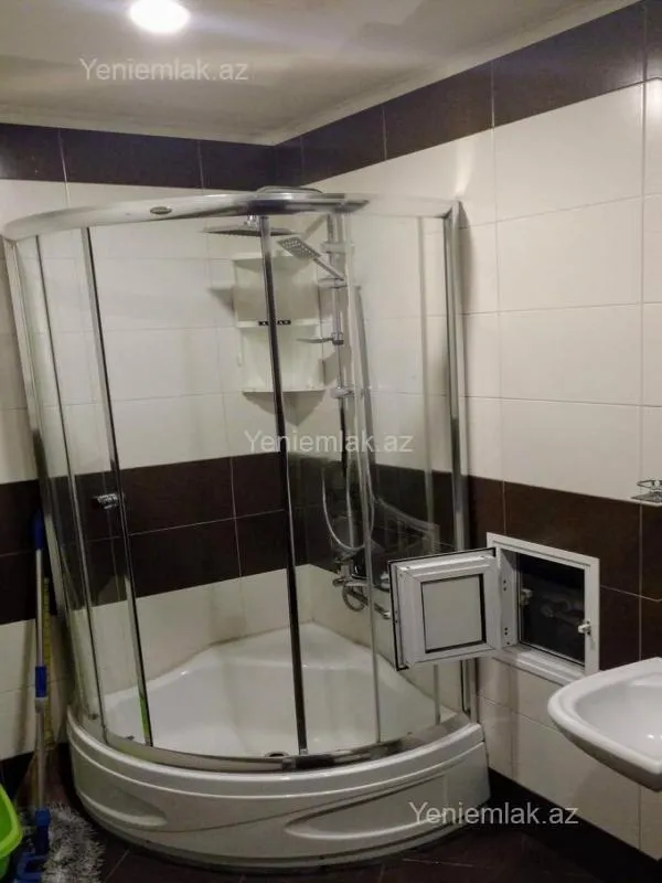 Satılır 2 otaqlı yeni tikili 70 m²