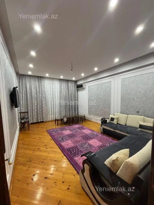 Satılır 2 otaqlı yeni tikili 70 m²