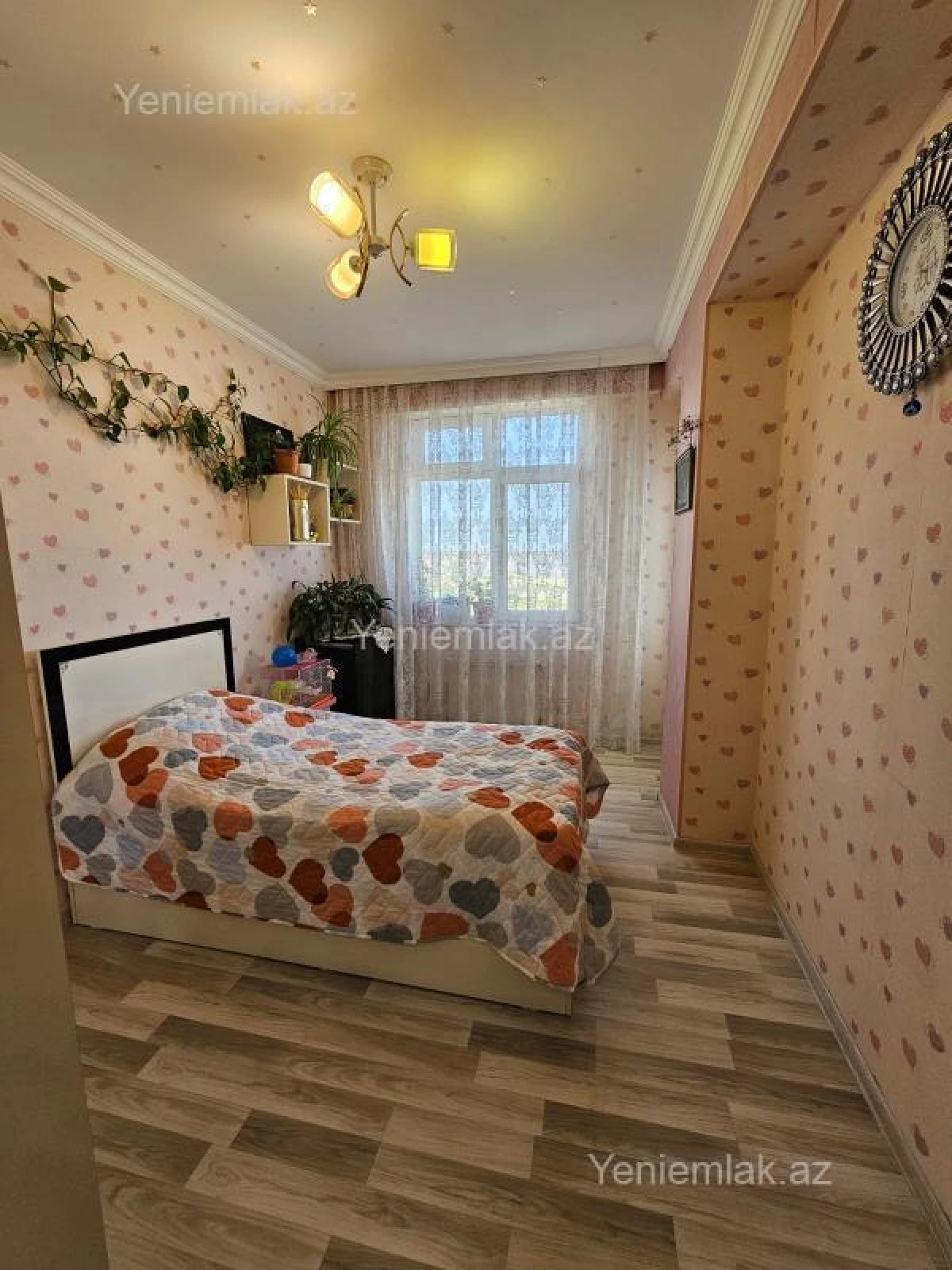 Satılır 3 otaqlı yeni tikili 72 m²