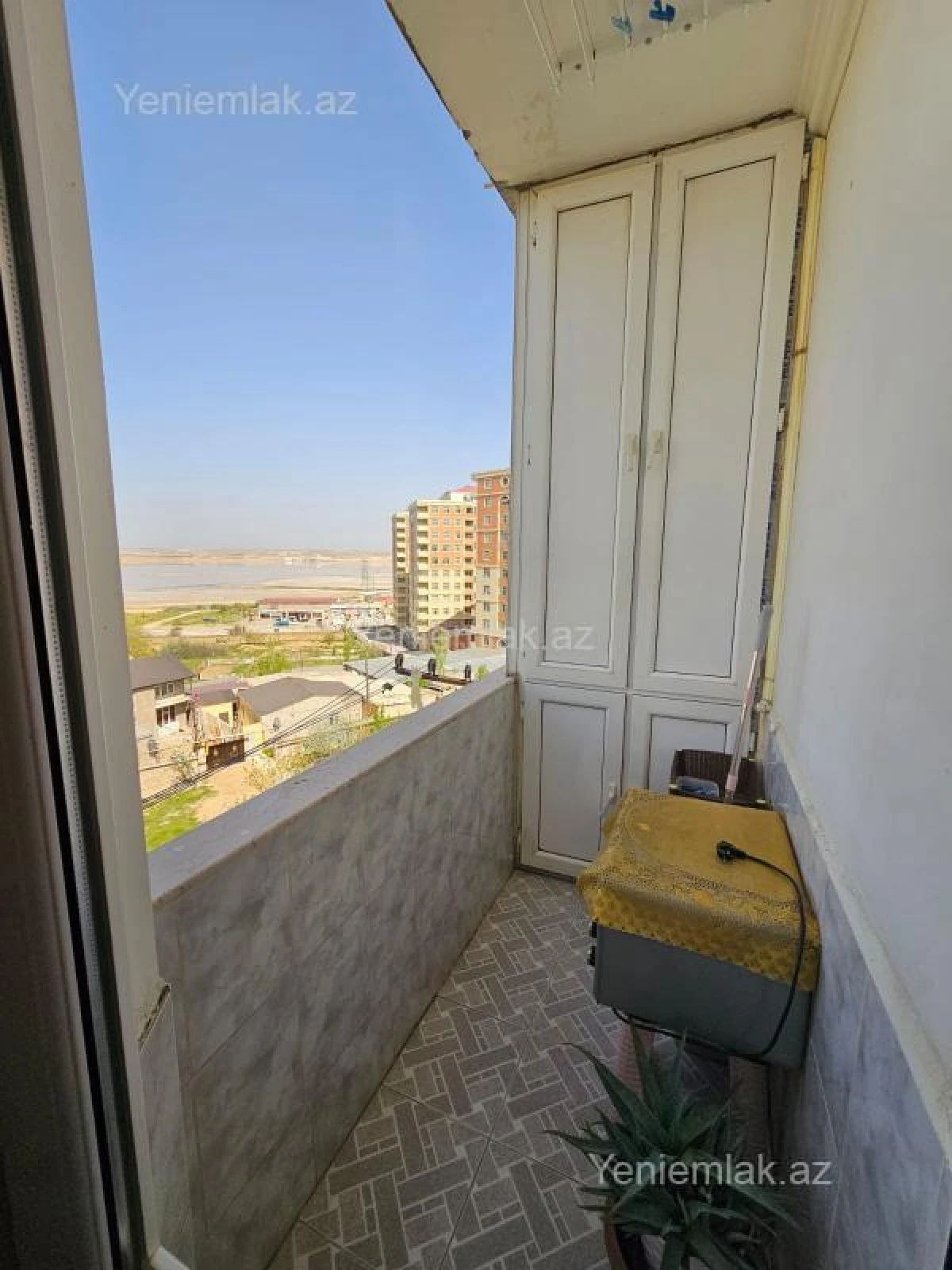 Satılır 3 otaqlı yeni tikili 72 m²