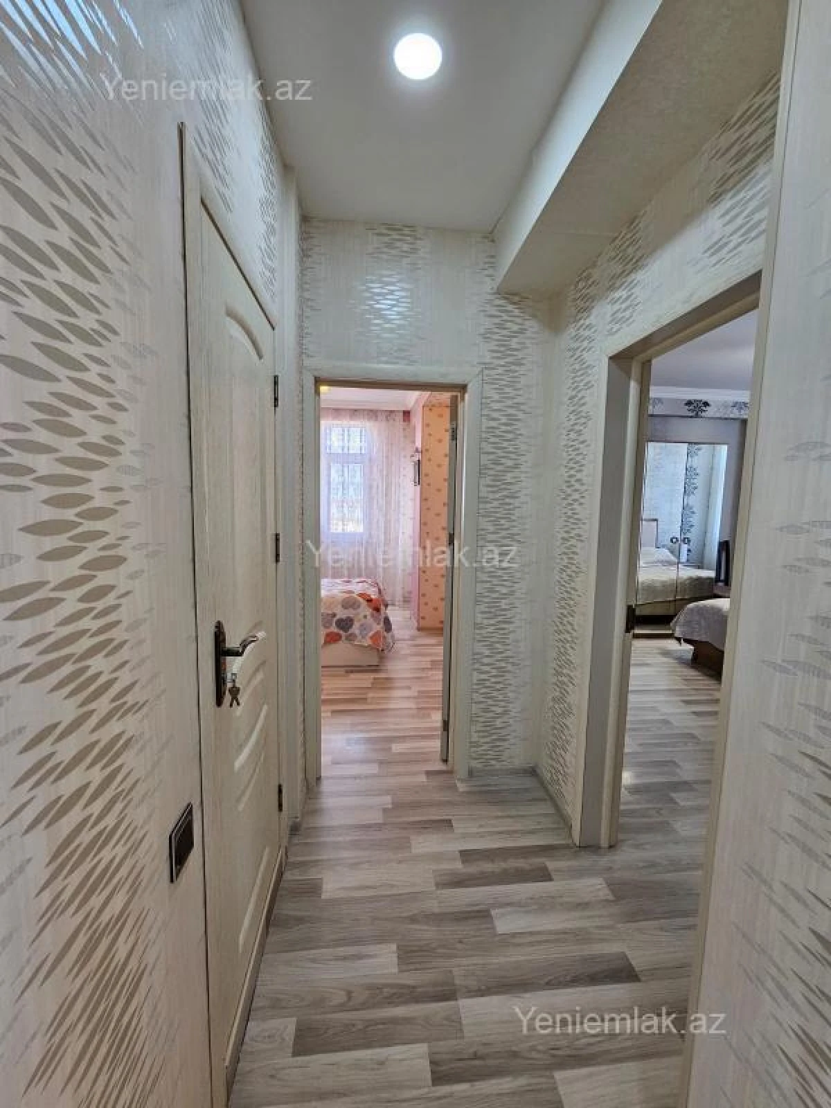 Satılır 3 otaqlı yeni tikili 72 m²