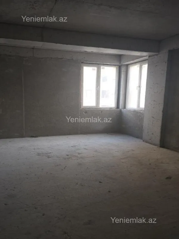 Satılır 4 otaqlı yeni tikili 193 m²