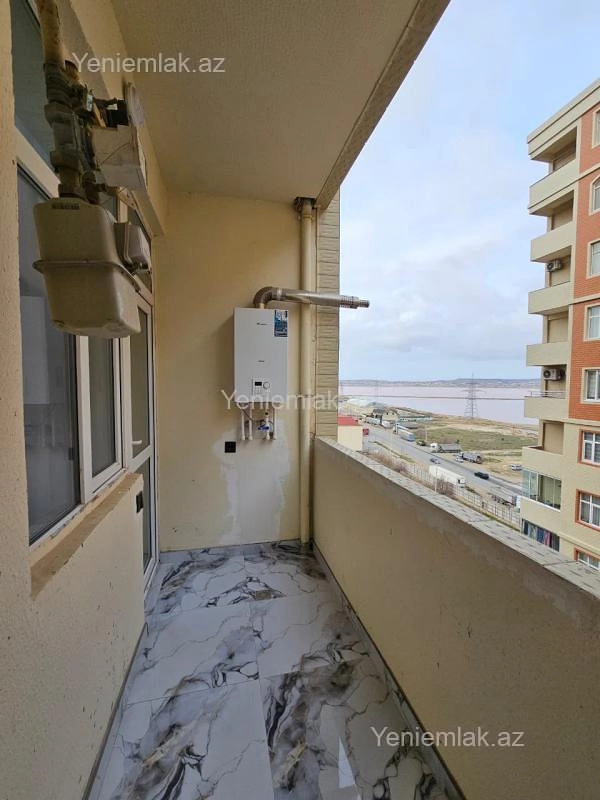 Satılır 3 otaqlı yeni tikili 86 m²