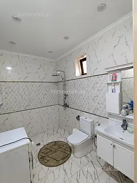 Satılır 4 otaqlı həyət evi 156 m²