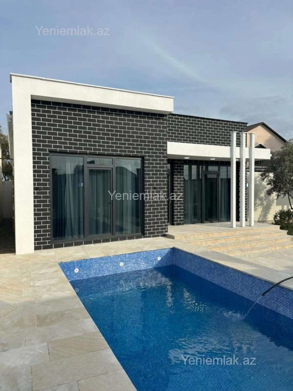 Satılır 4 otaqlı həyət evi 170 m²