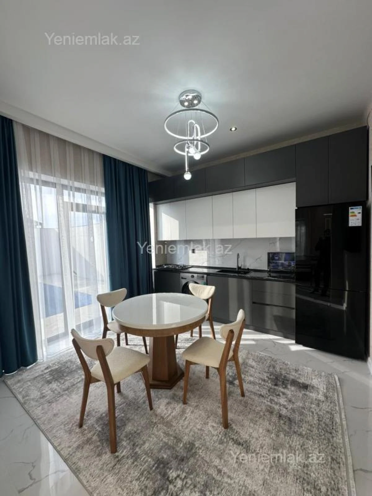 Satılır 4 otaqlı həyət evi 170 m²