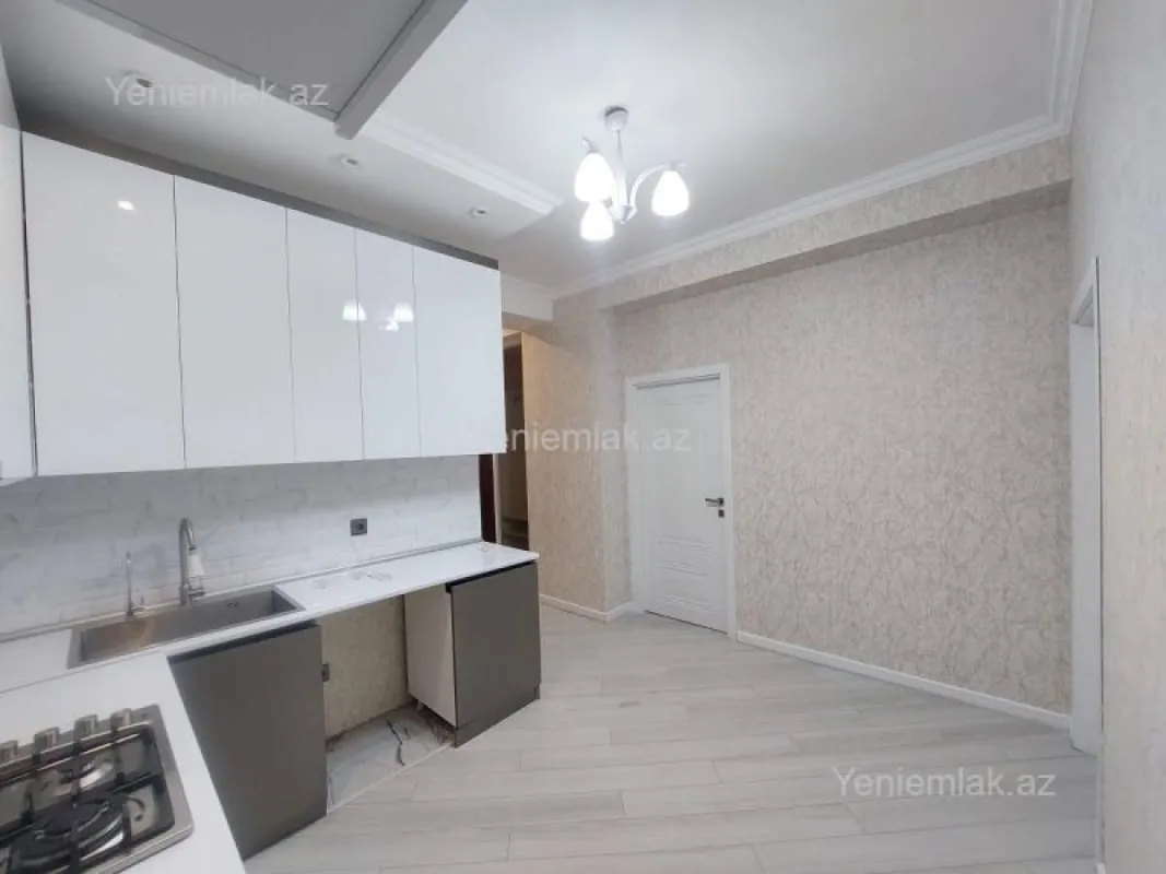 Satılır 2 otaqlı yeni tikili 61 m²