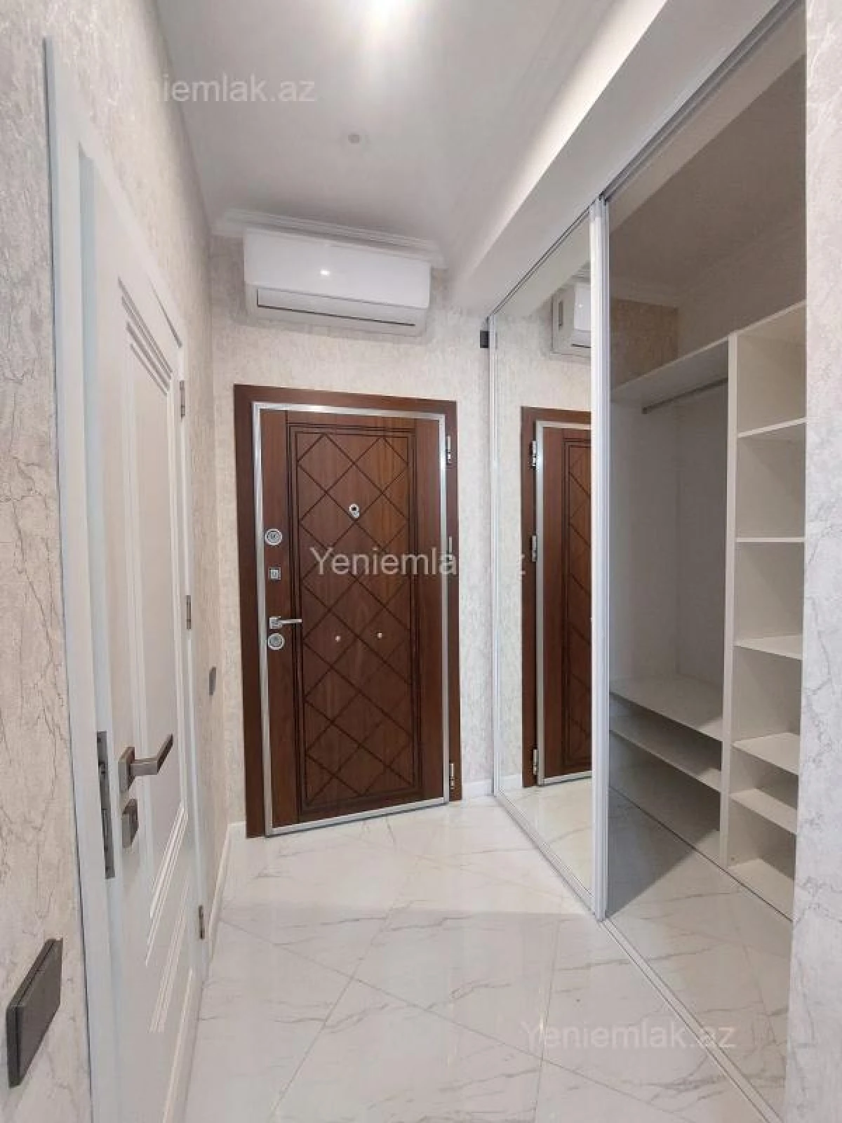 Satılır 2 otaqlı yeni tikili 61 m²