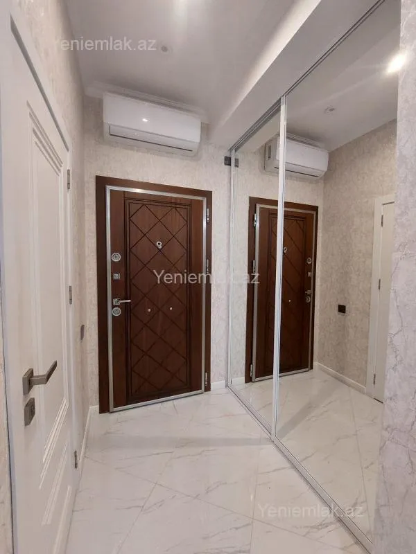 Satılır 2 otaqlı yeni tikili 61 m²