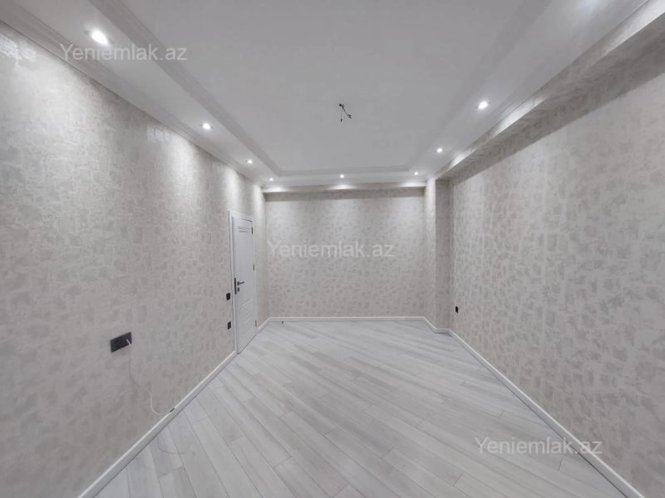 Satılır 2 otaqlı yeni tikili 61 m²