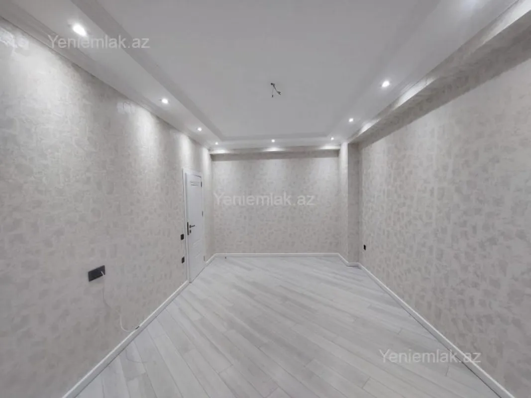 Satılır 2 otaqlı yeni tikili 61 m²