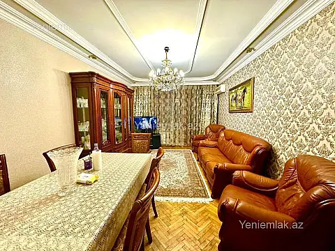 Satılır 3 otaqlı köhnə tikili 85 m²