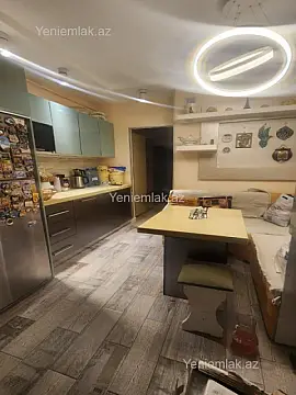 Satılır 2 otaqlı köhnə tikili 55 m²