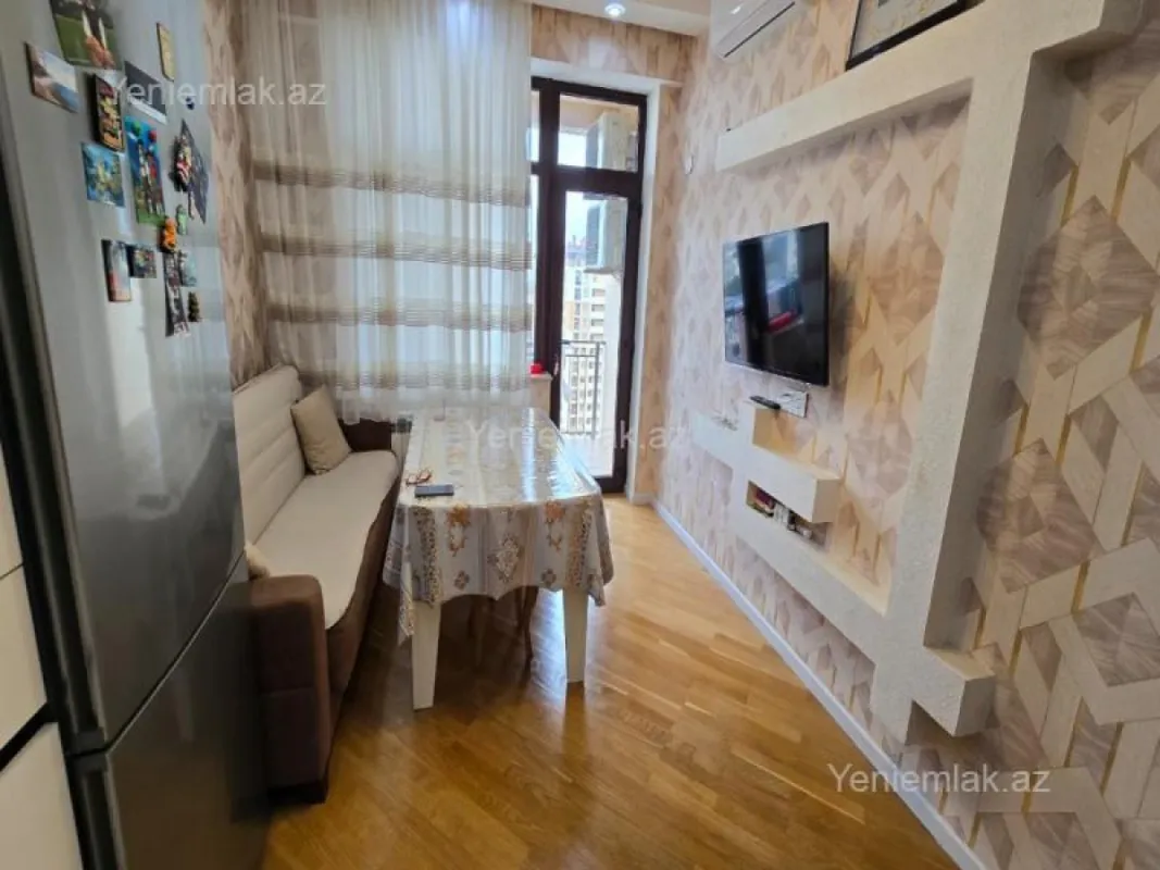 Satılır 2 otaqlı yeni tikili 65 m²