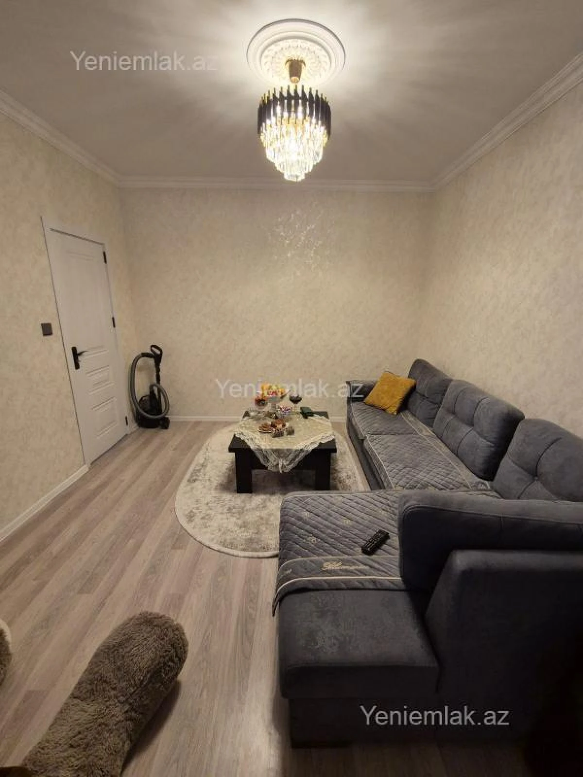 Satılır 1 otaqlı köhnə tikili 37 m²