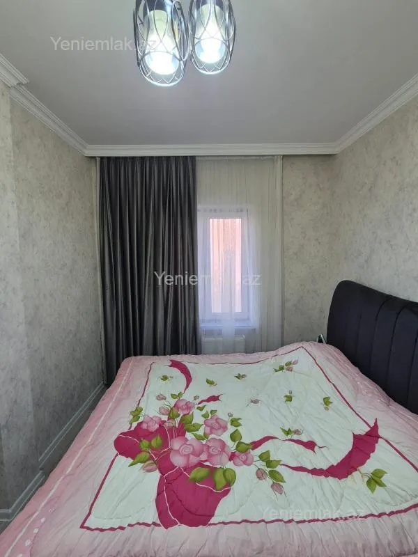 Satılır 1 otaqlı köhnə tikili 37 m²