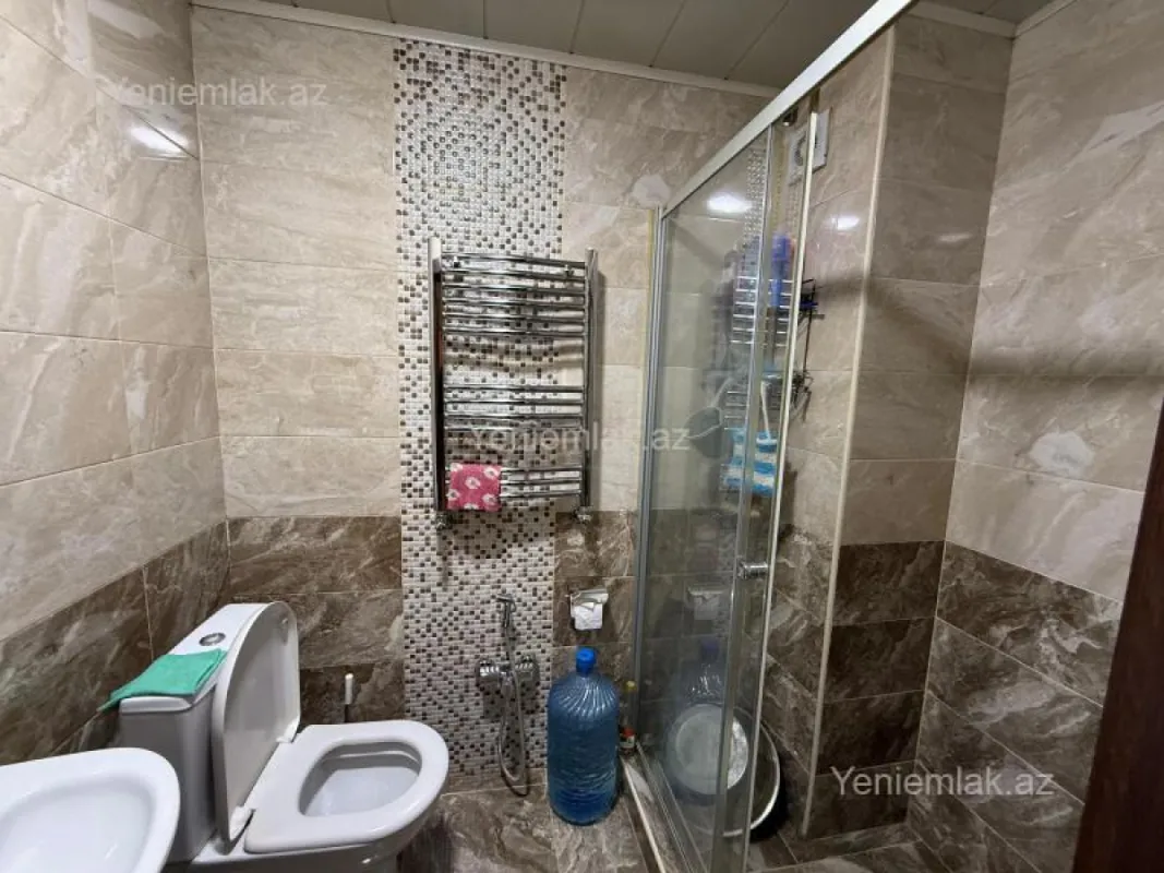 Satılır 2 otaqlı yeni tikili 61 m²
