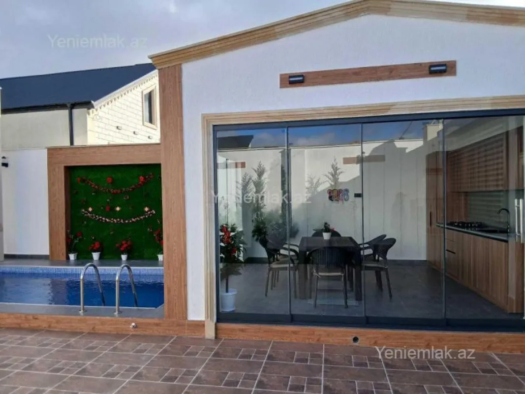 Satılır 4 otaqlı həyət evi 130 m²