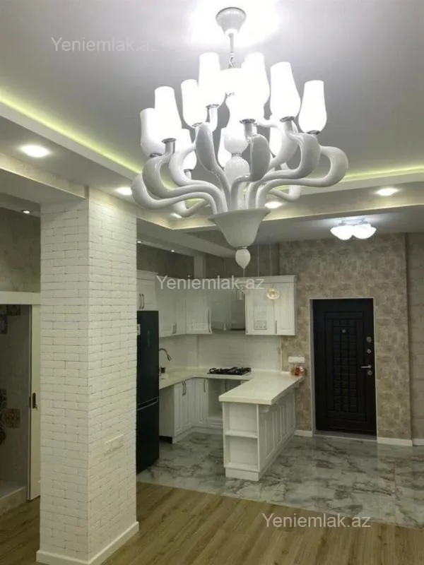 Satılır 4 otaqlı yeni tikili 94 m²