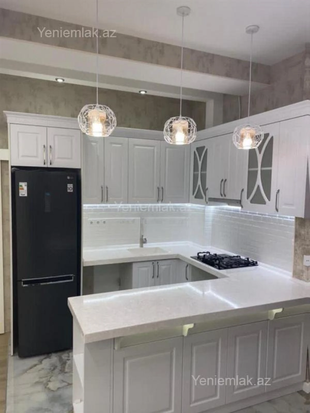 Satılır 4 otaqlı yeni tikili 94 m²