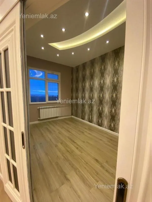 Satılır 4 otaqlı yeni tikili 94 m²