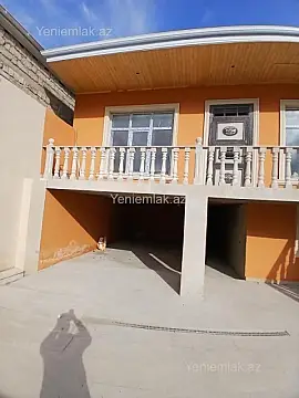 Satılır 4 otaqlı həyət evi 150 m²