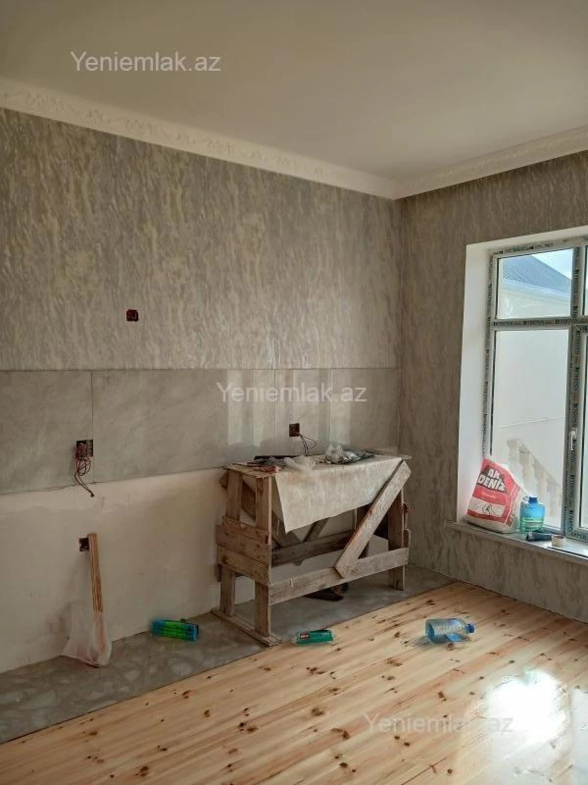 Satılır 4 otaqlı həyət evi 150 m²