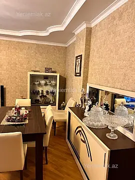 Satılır 4 otaqlı yeni tikili 205.5 m²