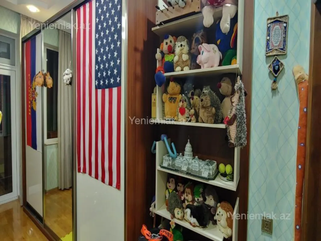 Satılır 3 otaqlı yeni tikili 102 m²