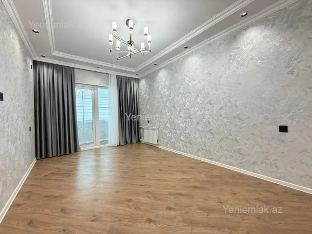 Satılır 3 otaqlı köhnə tikili 88 m²