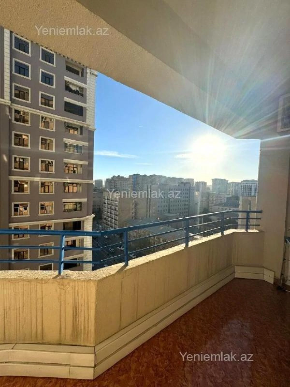 Satılır 4 otaqlı yeni tikili 200 m²