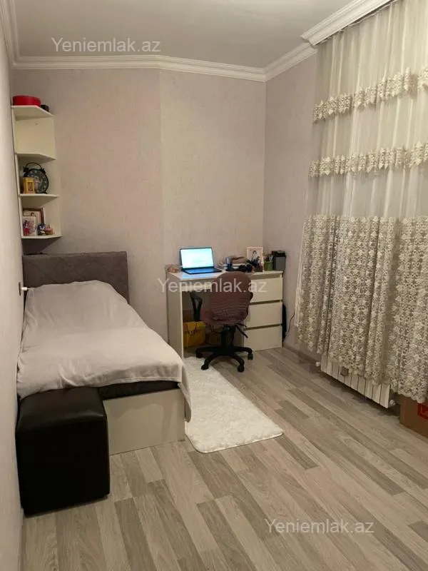 Satılır 2 otaqlı yeni tikili 60 m²