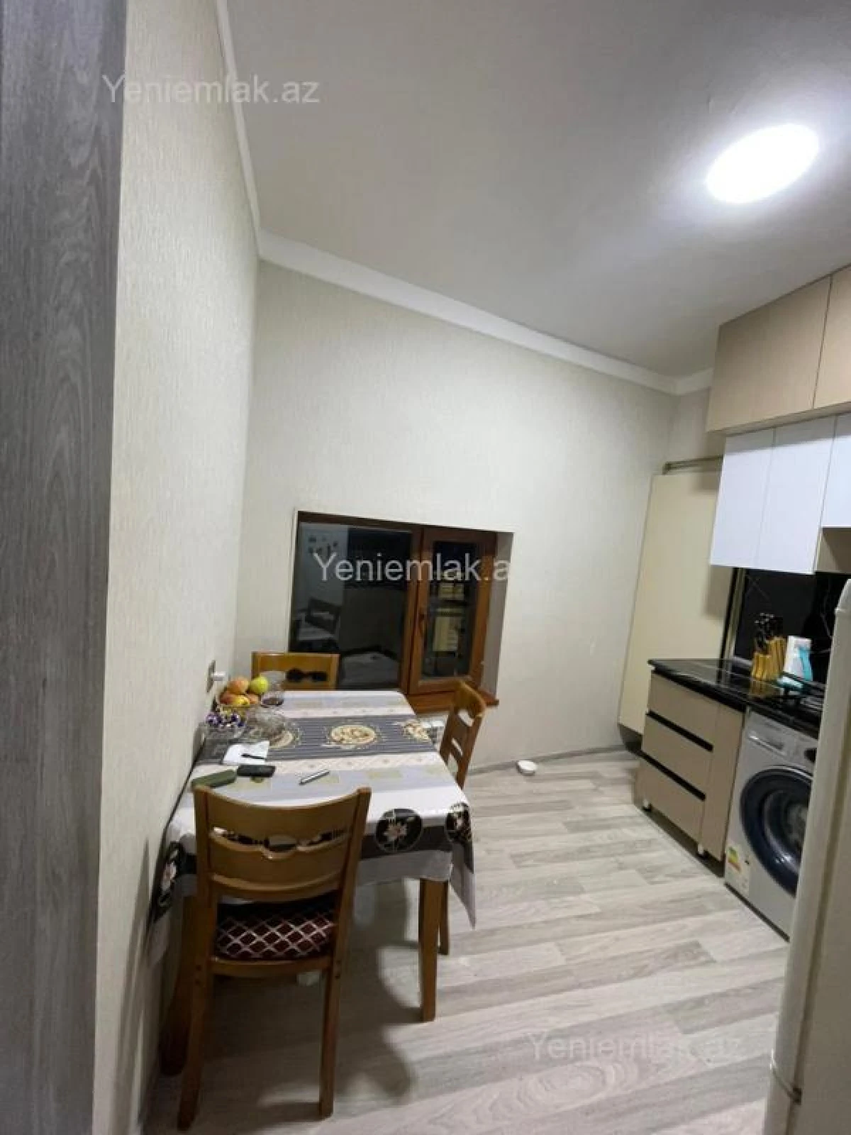 Satılır 2 otaqlı yeni tikili 60 m²