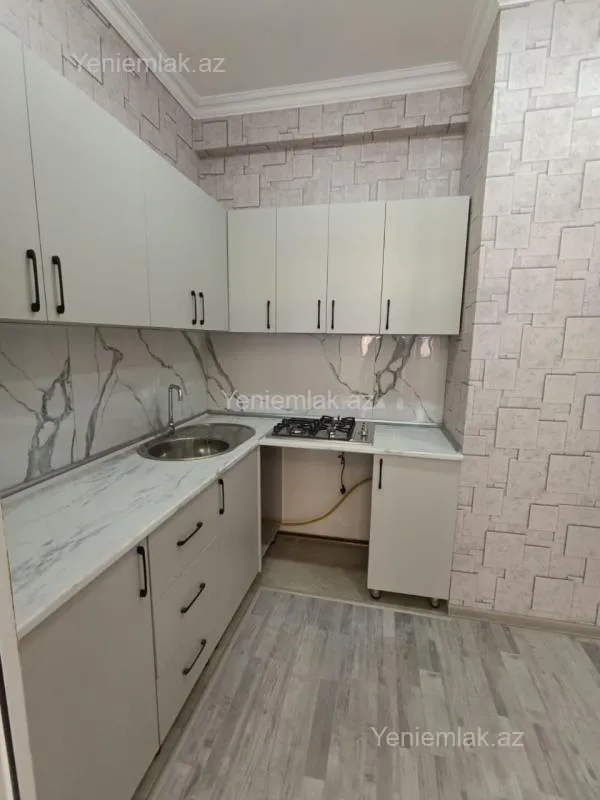 Satılır 2 otaqlı yeni tikili 61 m²