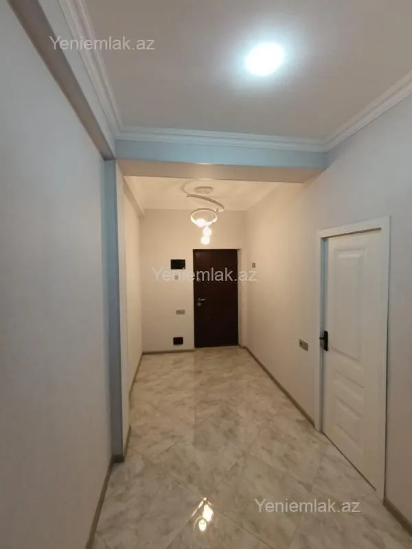 Satılır 2 otaqlı yeni tikili 61 m²