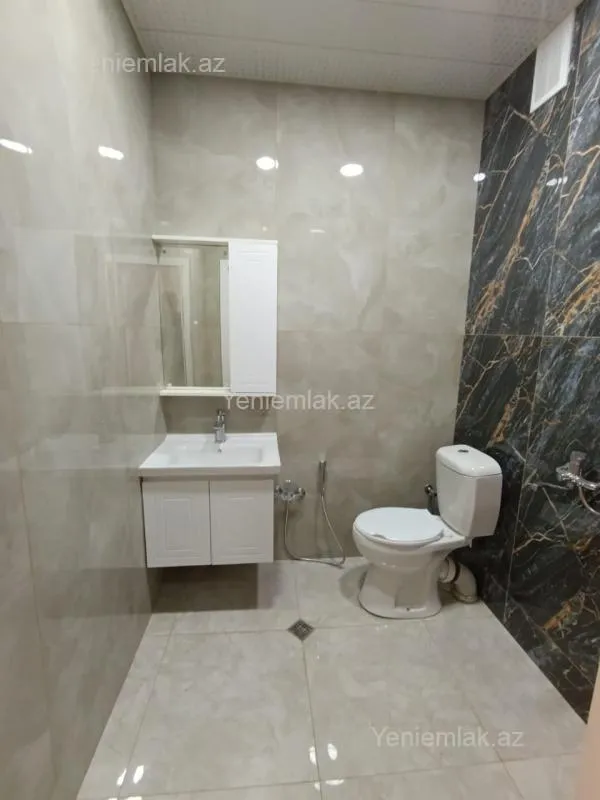 Satılır 2 otaqlı yeni tikili 61 m²