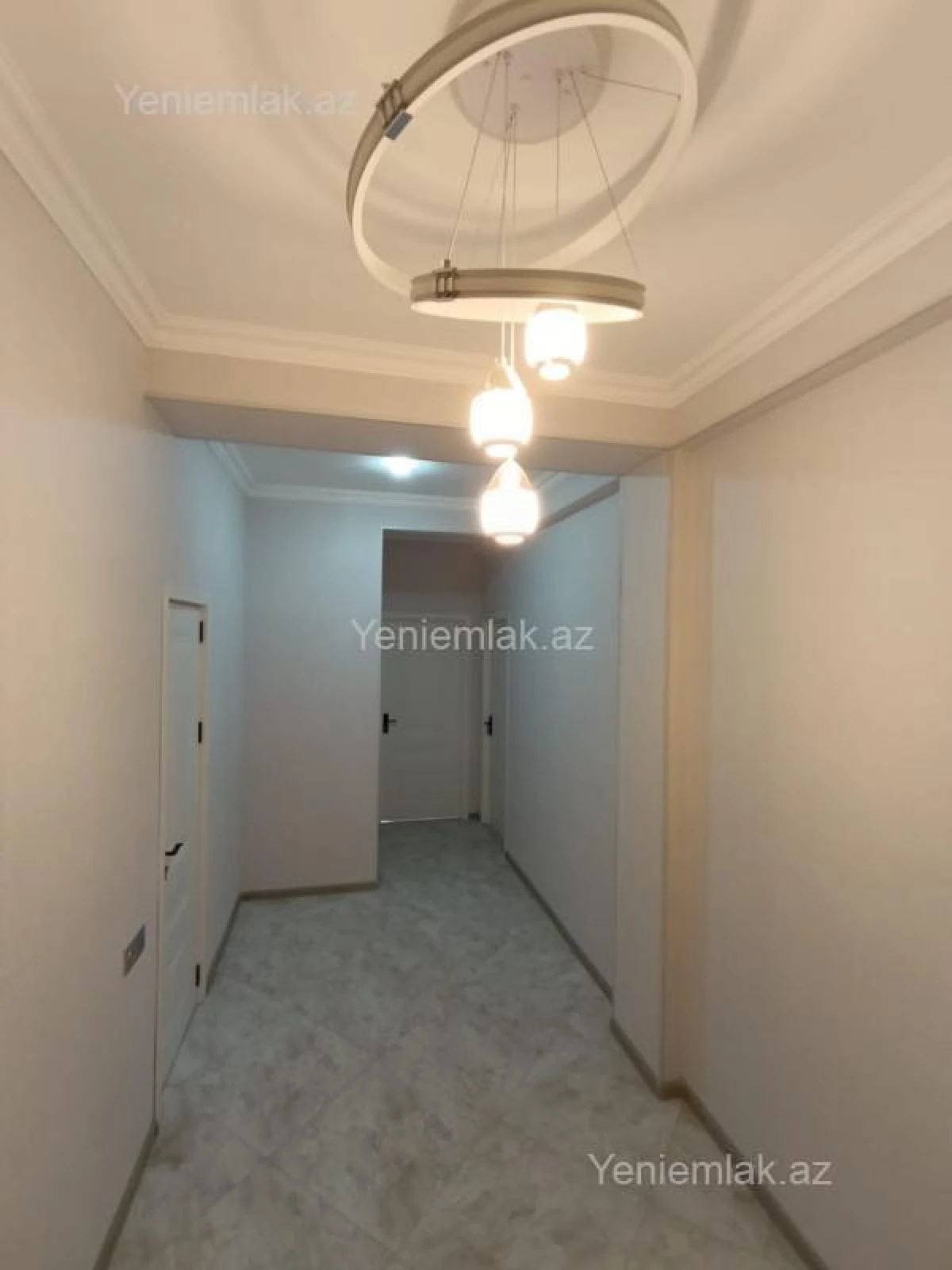 Satılır 2 otaqlı yeni tikili 61 m²