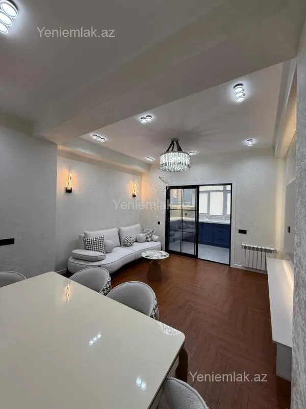 Satılır 3 otaqlı yeni tikili 96 m²
