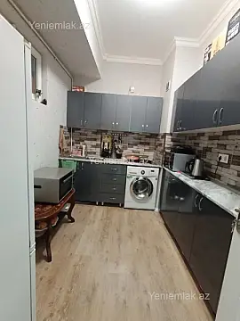 Satılır 3 otaqlı yeni tikili 104000 m²