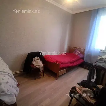 Satılır 2 otaqlı köhnə tikili 56 m²