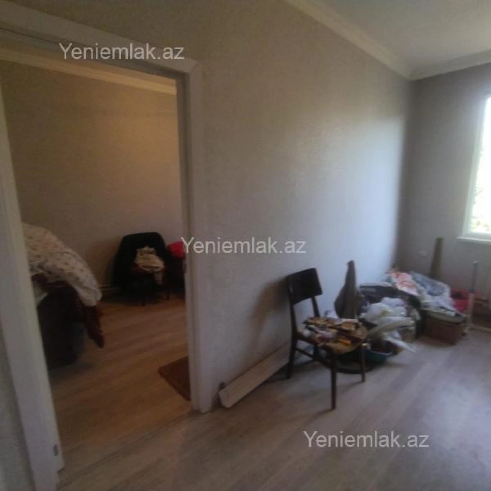 Satılır 2 otaqlı köhnə tikili 56 m²