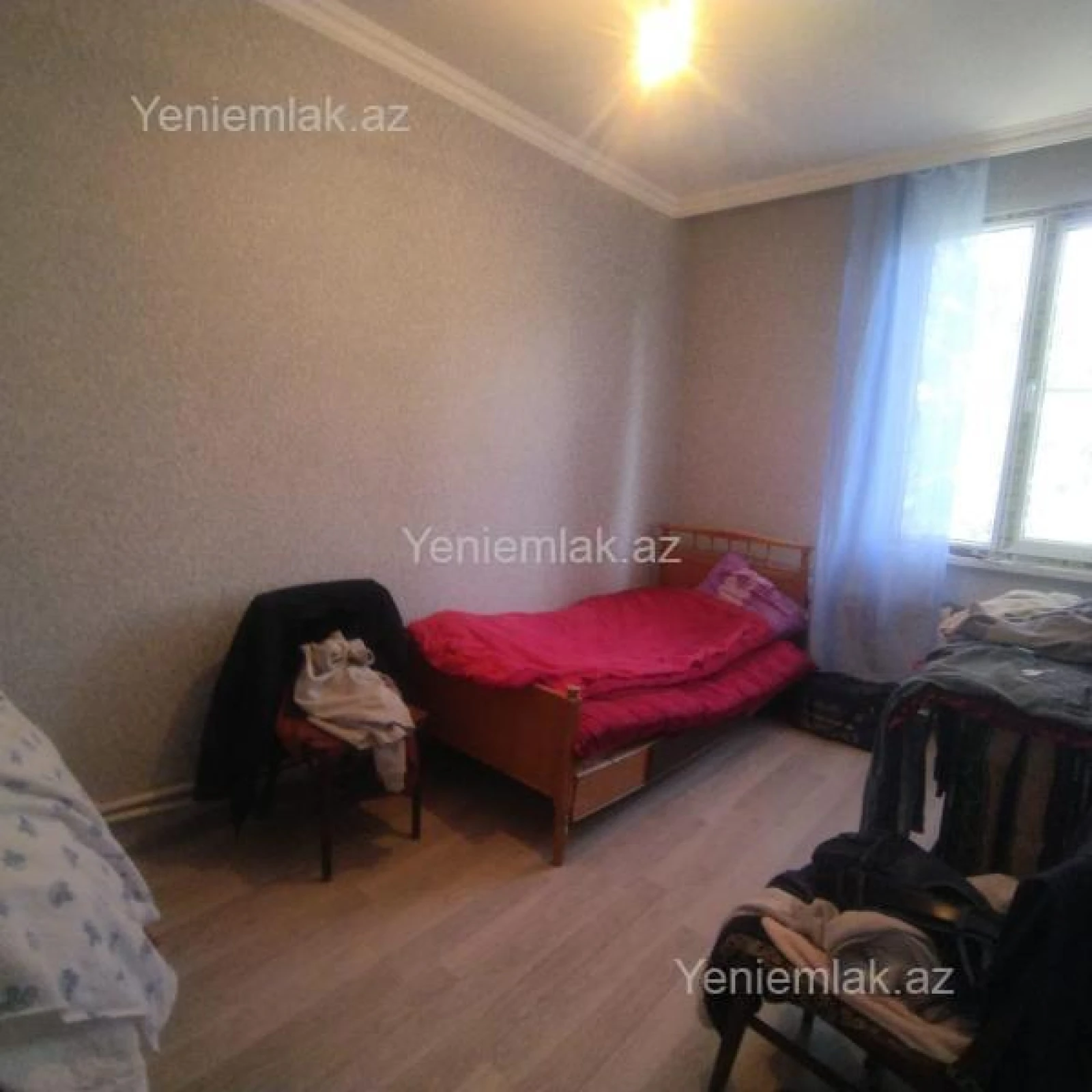 Satılır 2 otaqlı köhnə tikili 56 m²