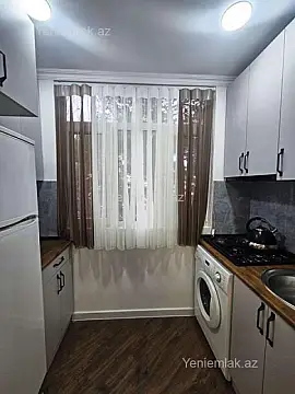 Satılır 2 otaqlı köhnə tikili 35 m²