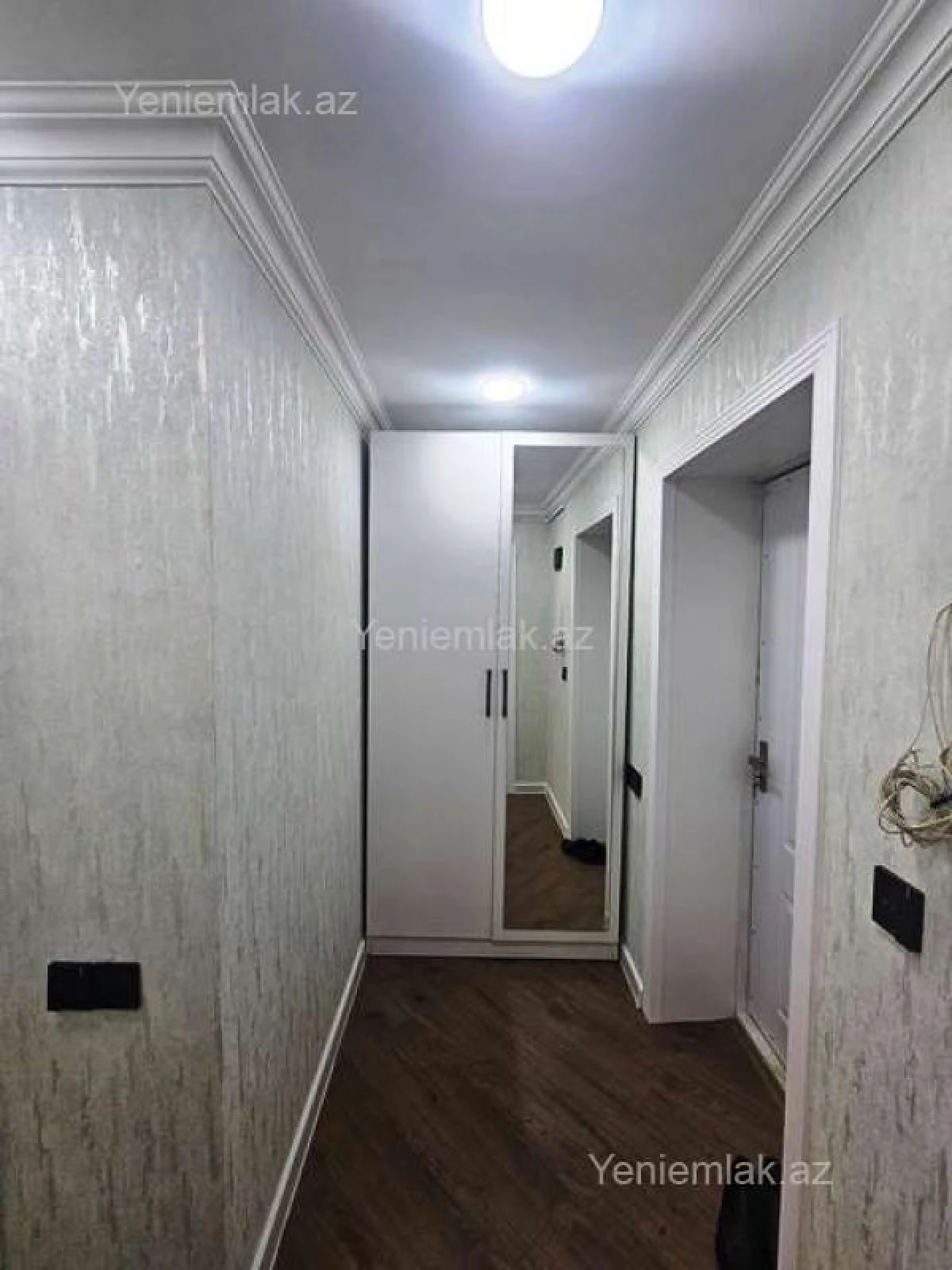 Satılır 2 otaqlı köhnə tikili 35 m²