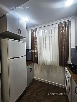 Satılır 2 otaqlı köhnə tikili 35 m²