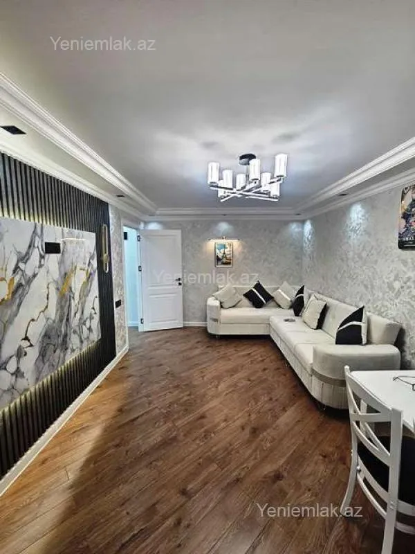 Satılır 2 otaqlı köhnə tikili 35 m²