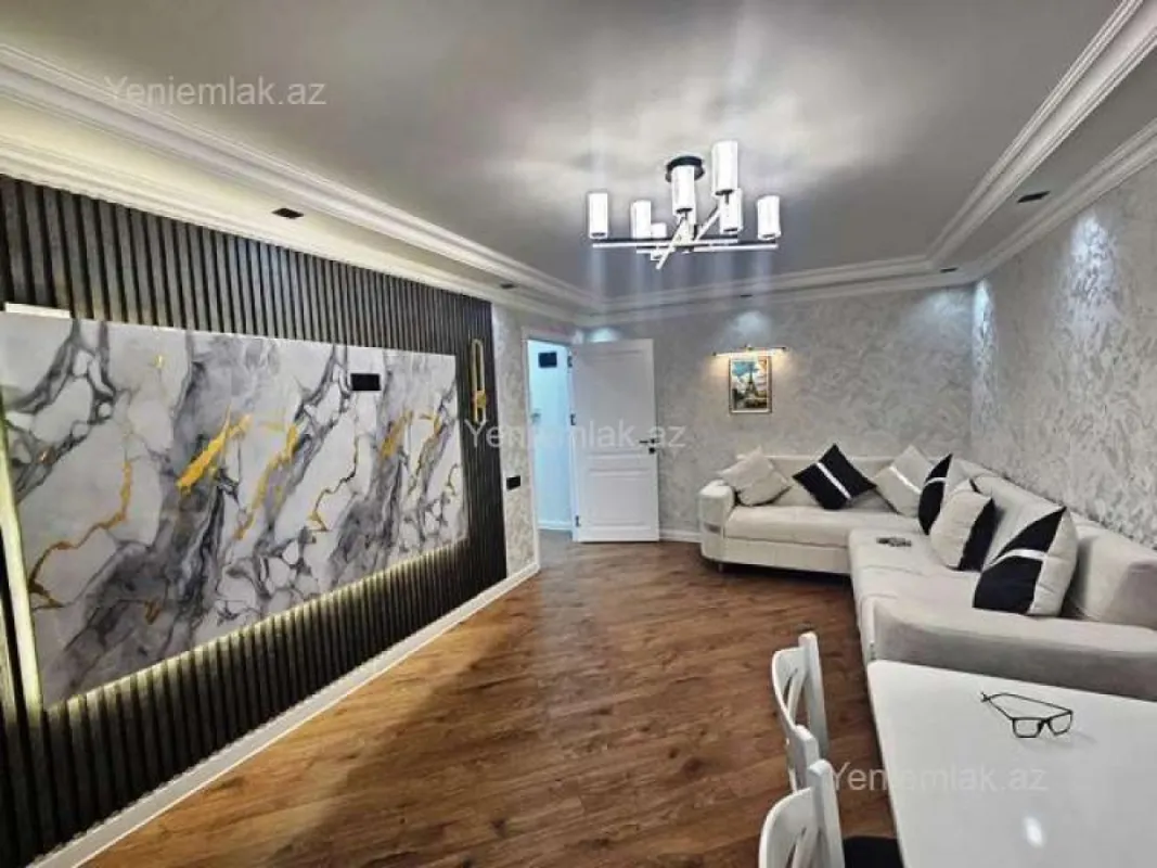 Satılır 2 otaqlı köhnə tikili 35 m²