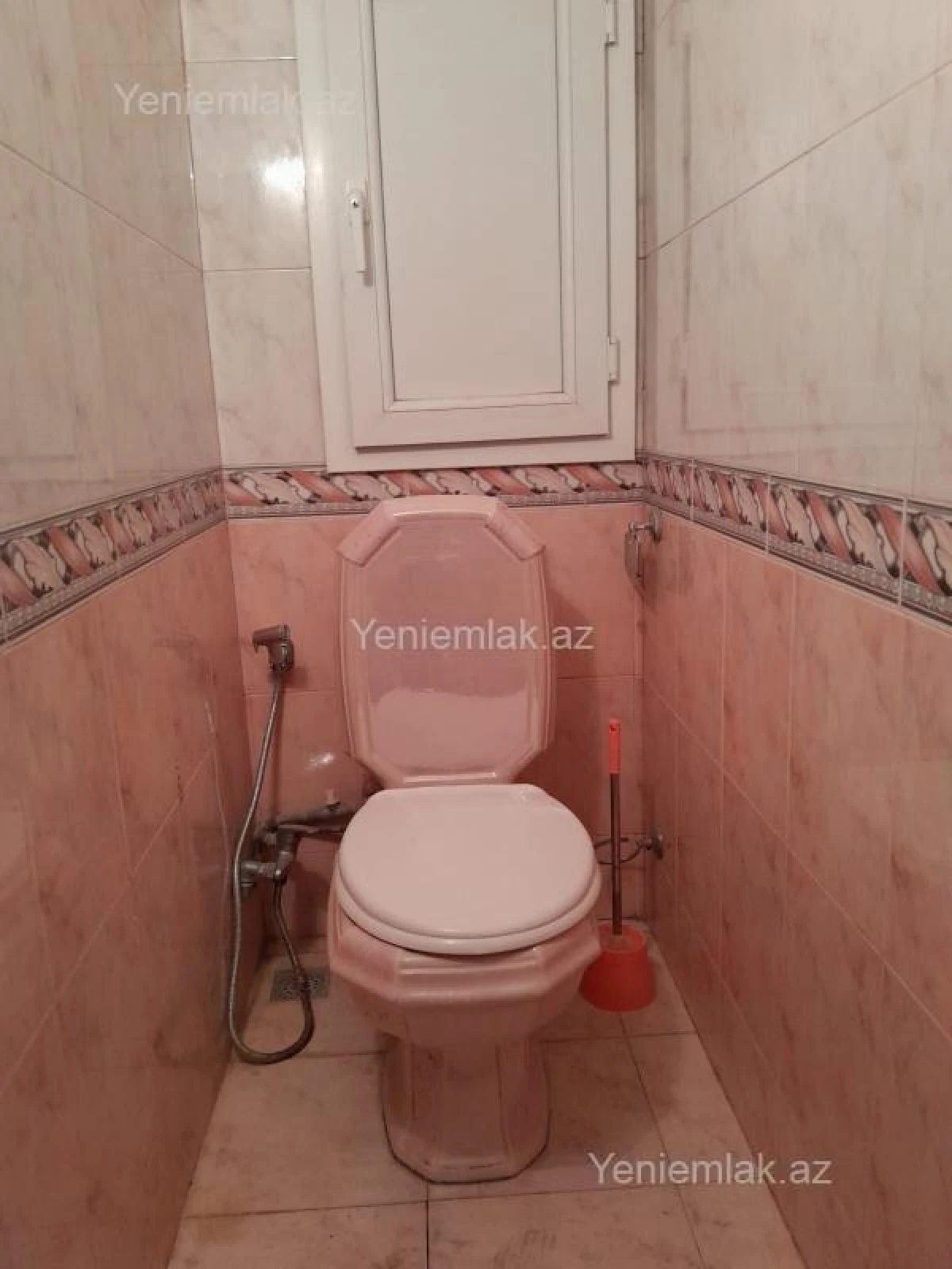 Satılır 5 otaqlı köhnə tikili 125 m²
