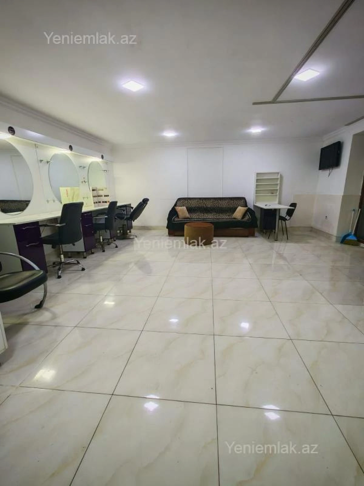 Satılır 2 otaqlı obyekt 70 m²